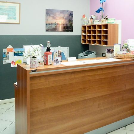 Albergo Meuble Abatjour Мантуя Экстерьер фото