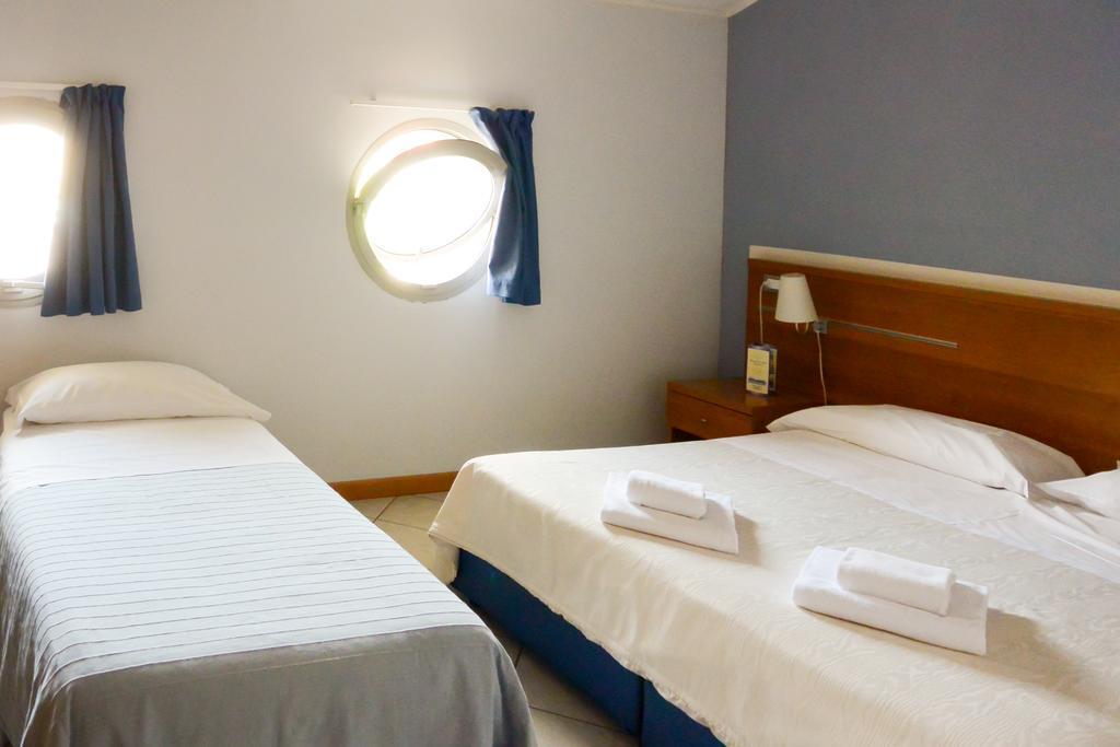 Albergo Meuble Abatjour Мантуя Экстерьер фото