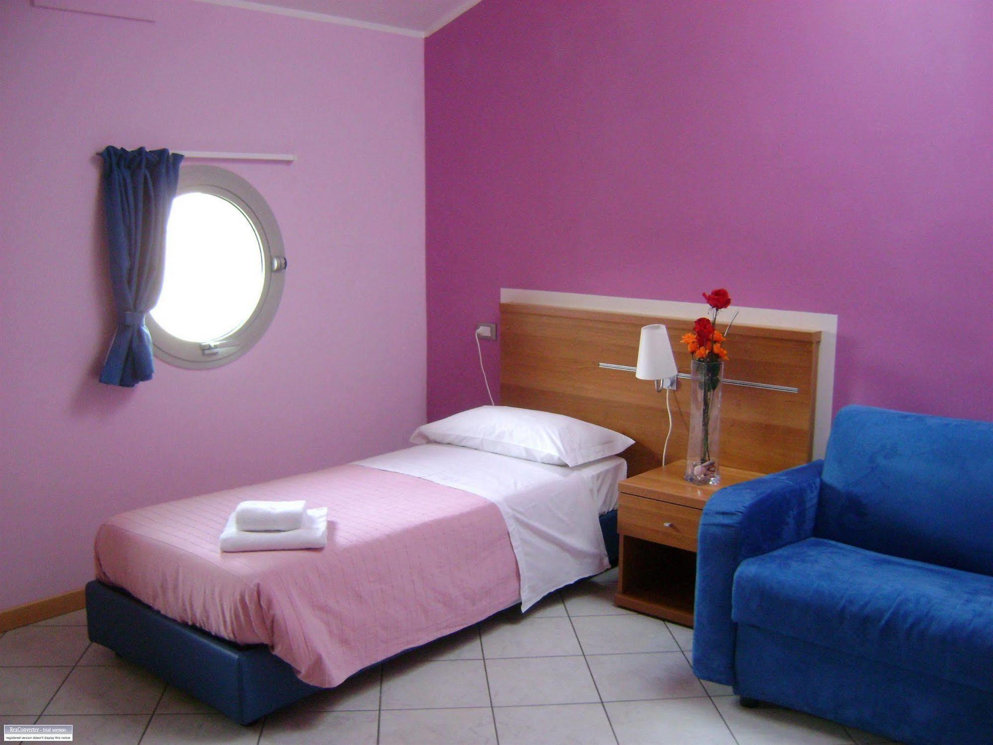 Albergo Meuble Abatjour Мантуя Экстерьер фото